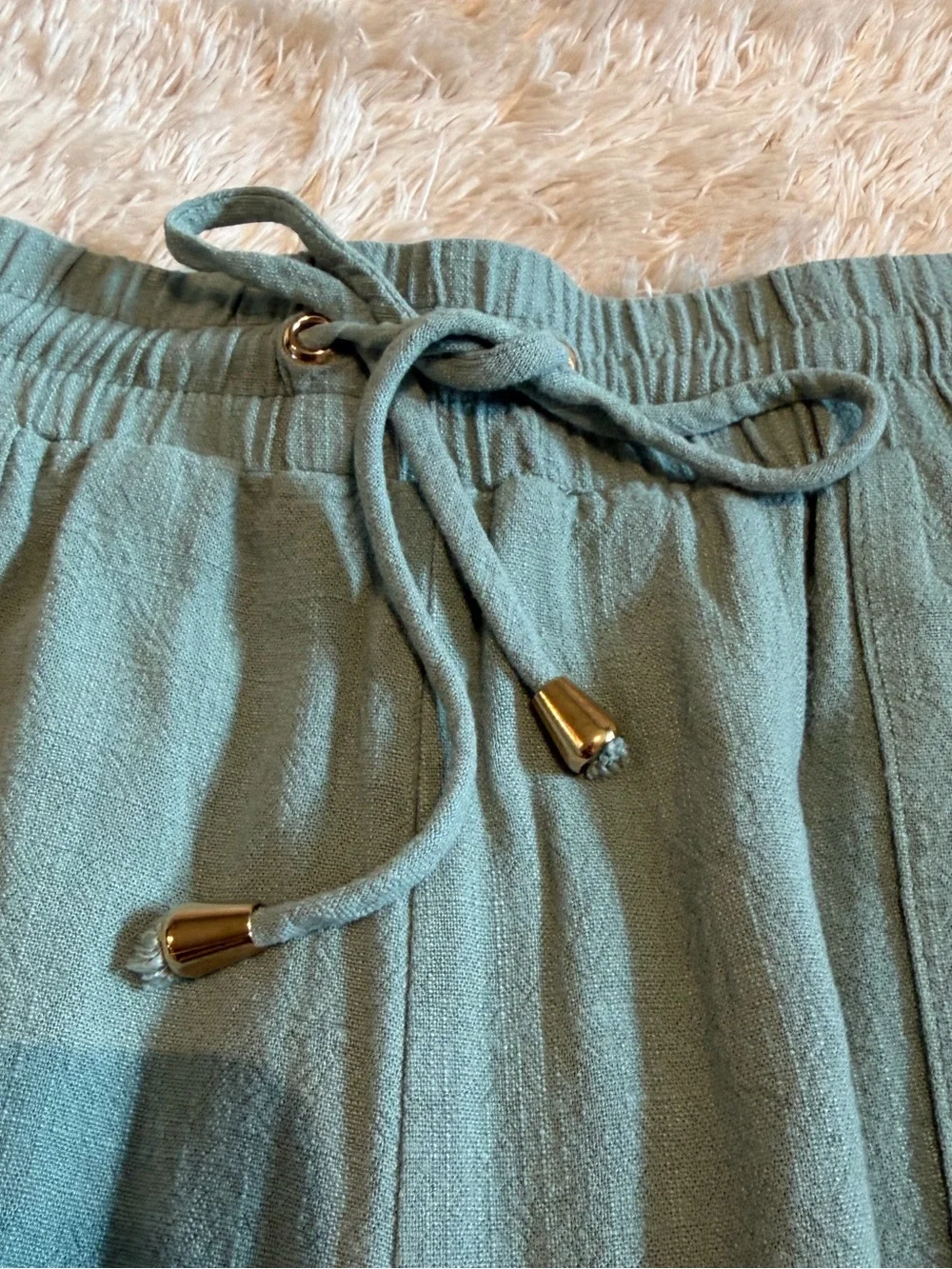 Women's Elastic Waist Drawstring Shorts - Sage Green